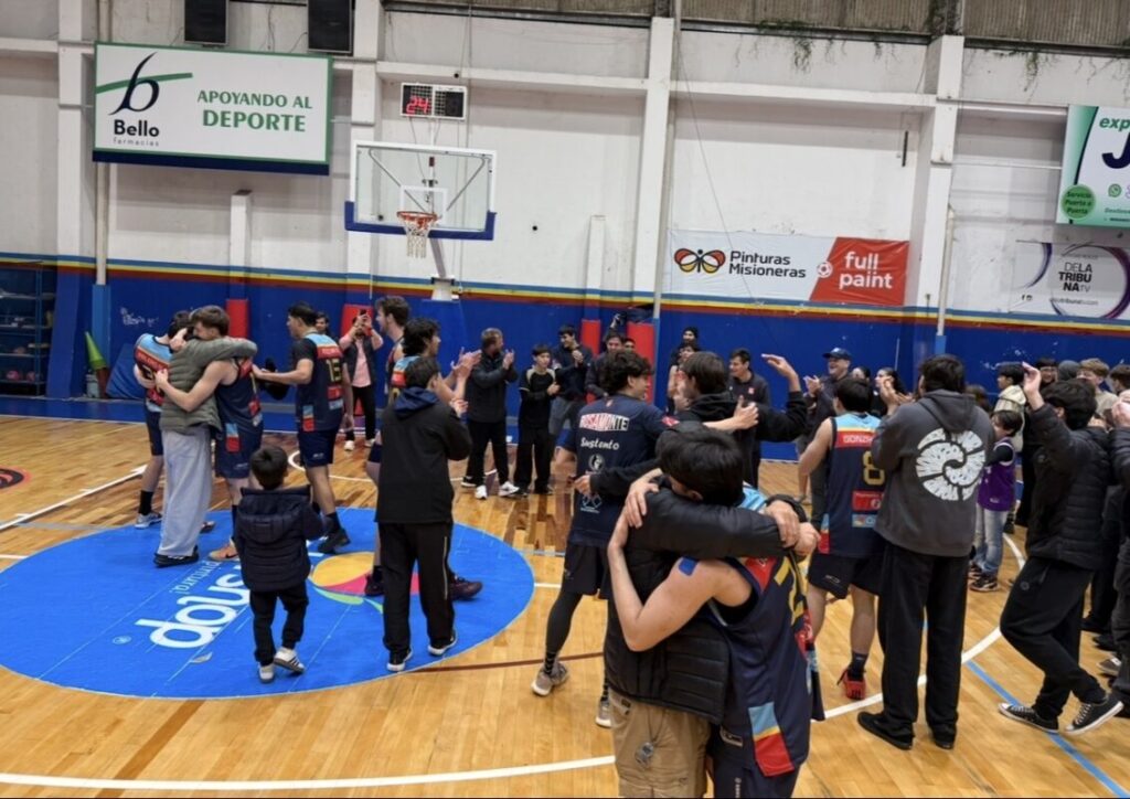 Gloria “azzurra”: CAPRI ganó un partidazo y es el nuevo campeón provincial 9 Gloria “azzurra”: CAPRI ganó un partidazo y es el nuevo campeón provincial 8