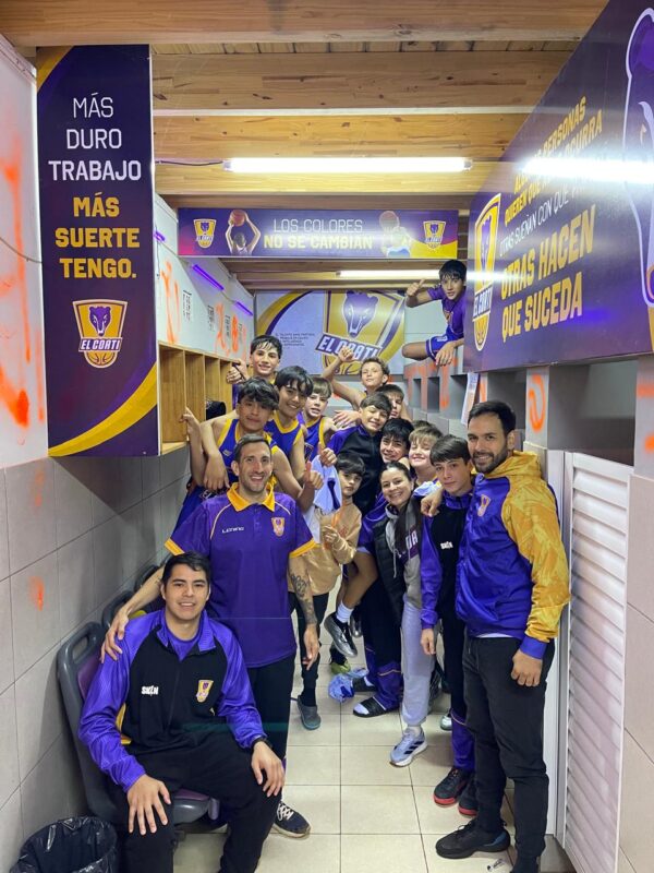 El U13 de El Coatí cerró un debut perfecto en la Liga Federal 7 El U13 de El Coatí cerró un debut perfecto en la Liga Federal 6