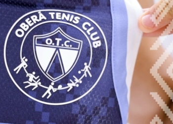 Con amistosos y fiesta, OTC presenta camiseta