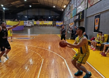 Mitre y una tormentosa victoria ante El Coati